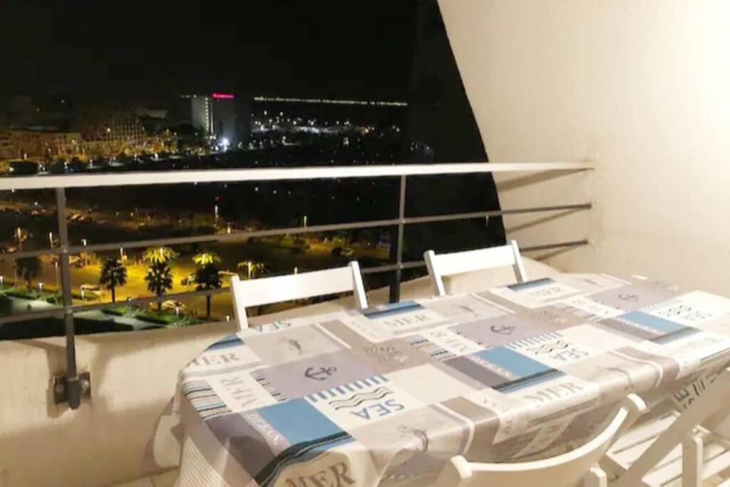 Апартаменти Vue Imprenable Sur Le Port, Proche Plages ! Ла-Гранд-Мотт Екстер'єр фото