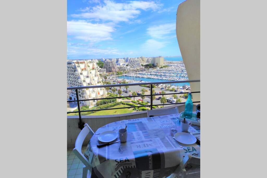 Апартаменти Vue Imprenable Sur Le Port, Proche Plages ! Ла-Гранд-Мотт Екстер'єр фото